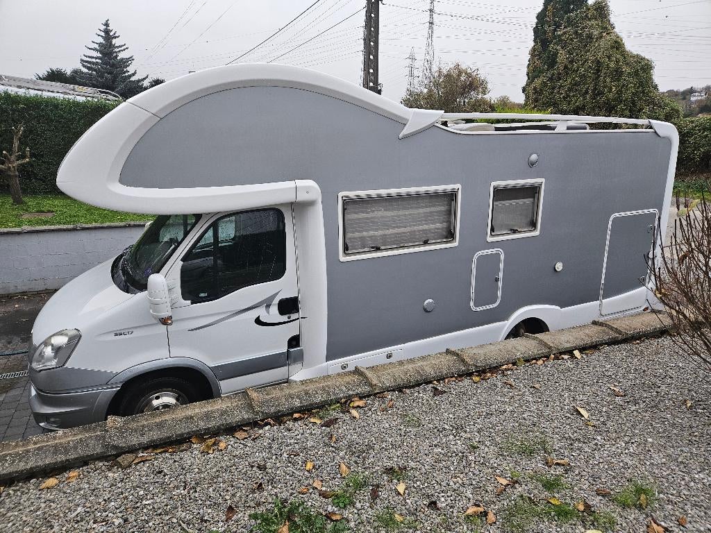 camping car, Caravanes & Camping, Camping-cars, Caméra de recul, Autres marques, Boîte manuelle, Diesel