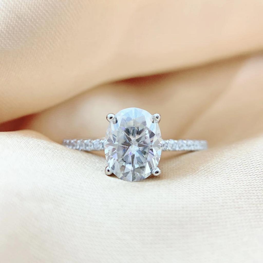 Nieuwe ring, 3.50 karaat,diamanttest positief!, Bijoux, Sacs & Beauté, Bagues, Neuf, 17 à 18, Blanc, Envoi