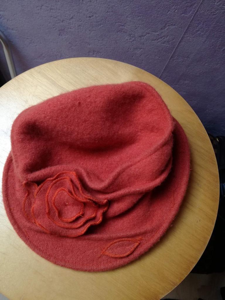 Chapeau en laine bouillie, Enlèvement, Comme neuf, Chapeau