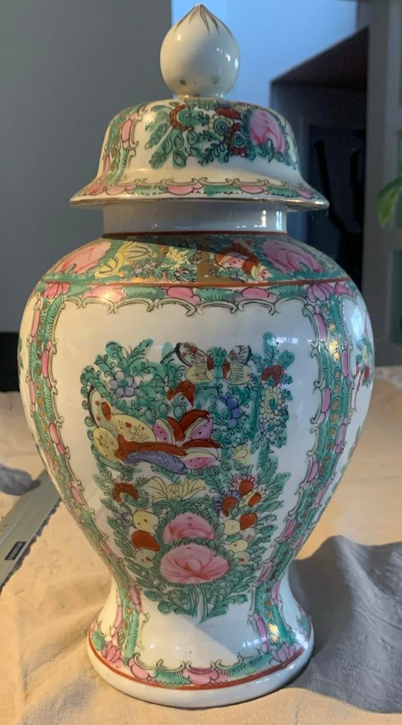 Chinese "famille rose" dekselvaas, Antiek en Kunst, Ophalen