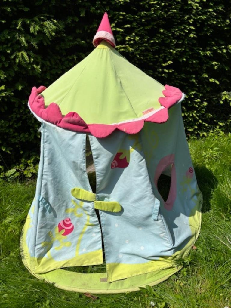 Haba speel tent, Enlèvement, Utilisé