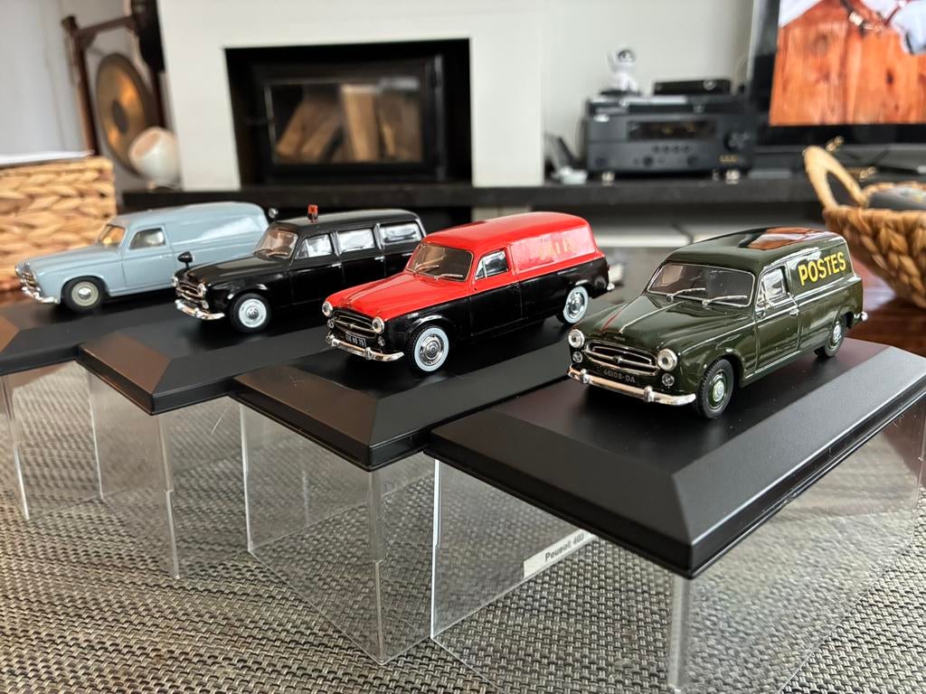 collection Peugeot 403 1/43 norev eligor, Enlèvement, Norev