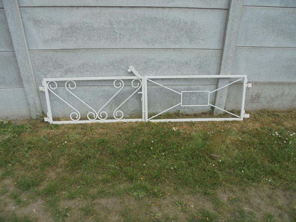 1 barrière en fer forgé de  2.11 m, Enlèvement, Utilisé, Fer