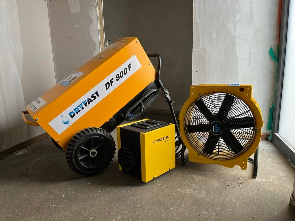 Goedkoop bouwdroger huren limburg, Ophalen, Zo goed als nieuw, Ventilator