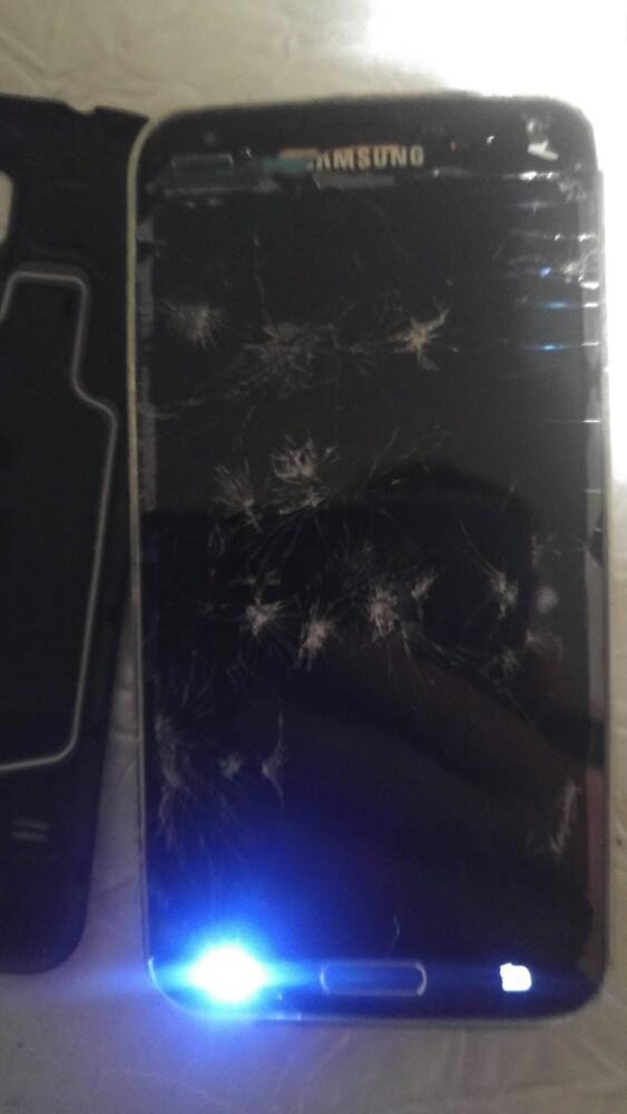 Gsm smartphone samsung galaxy s5 pour pièces noir sm g900f, Télécoms, Enlèvement ou Envoi, Utilisé, Samsung