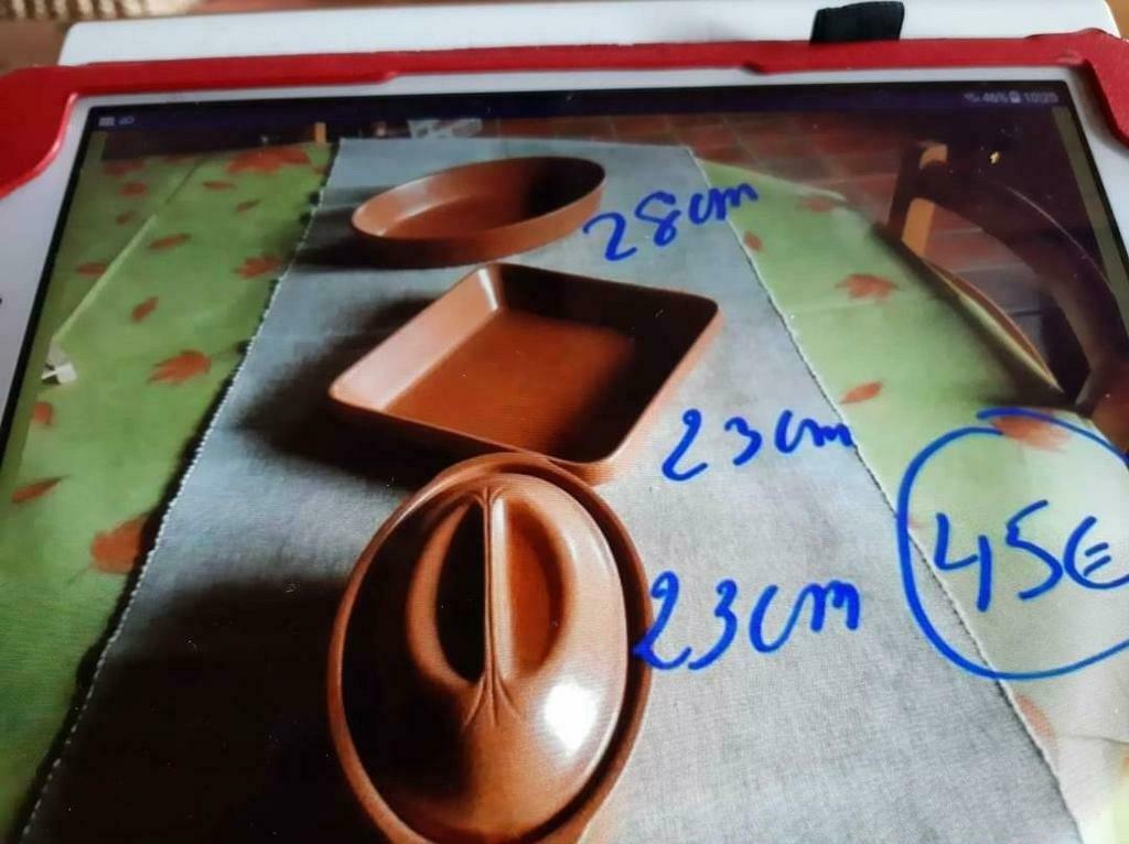 terrines, fonduepan, Romertopf braadpan, diverse steengoed s, Huis en Inrichting, Keuken | Servies, Nieuw, Ophalen of Verzenden