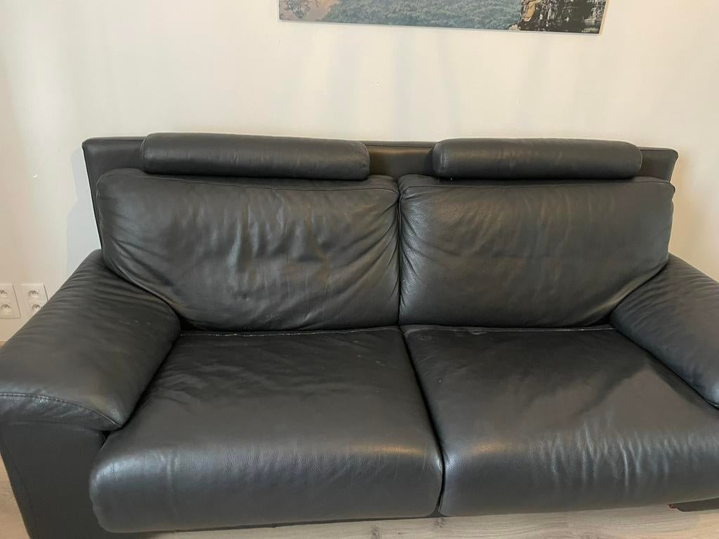 Lederen design tweezit zetel Contempo, Huis en Inrichting, Zetels | Zetels, Ophalen, Gebruikt, Tweepersoons, Leer