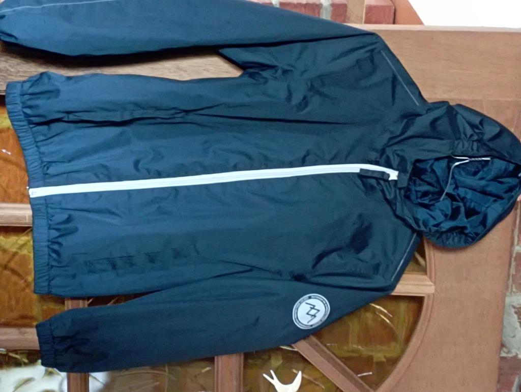 Blouson demi saisons 10 ans mixte, Enlèvement ou Envoi, Comme neuf, Decathlon, Garçon ou Fille