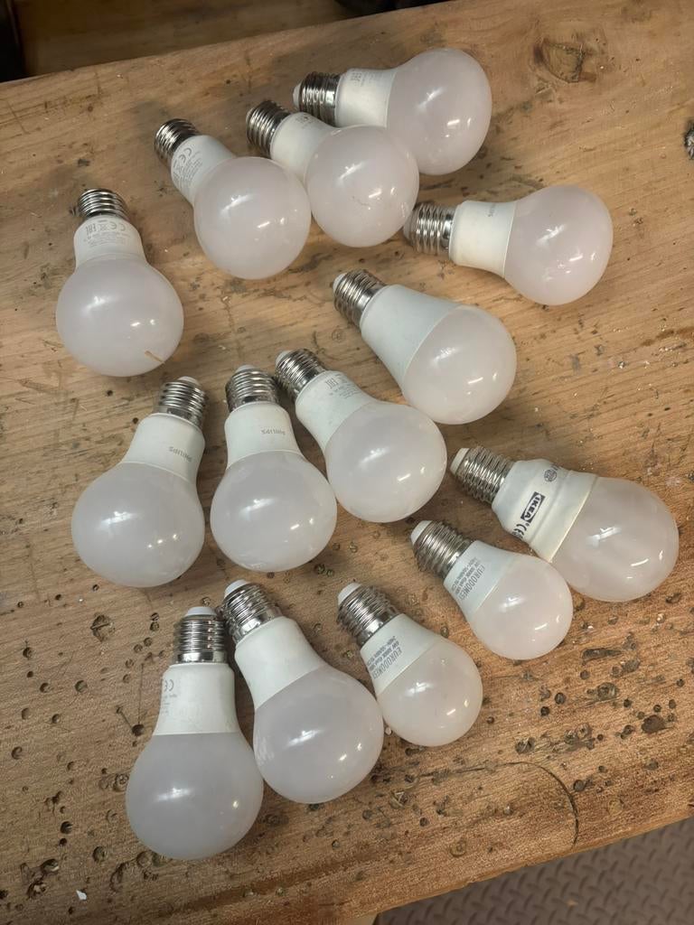 Lot 14 ampoules led, Maison & Meubles, Lampes | Lampes en vrac, Comme neuf, Enlèvement