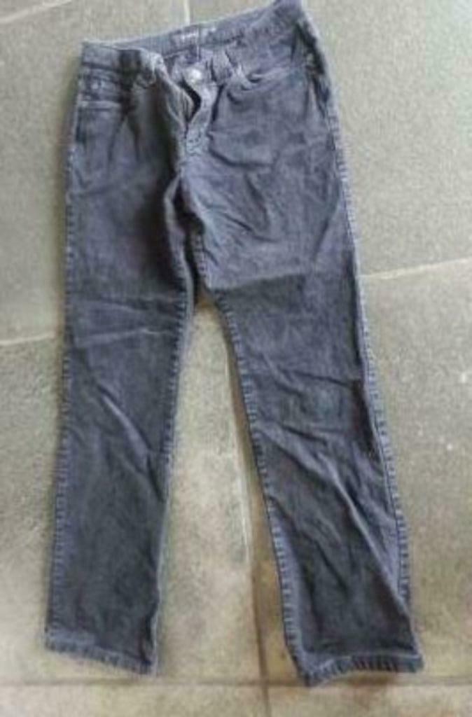 [3760] broek zwart rib fluweel in wear maat 34 dames, Kleding | Heren, Broeken en Pantalons, Ophalen, Gedragen, Zwart