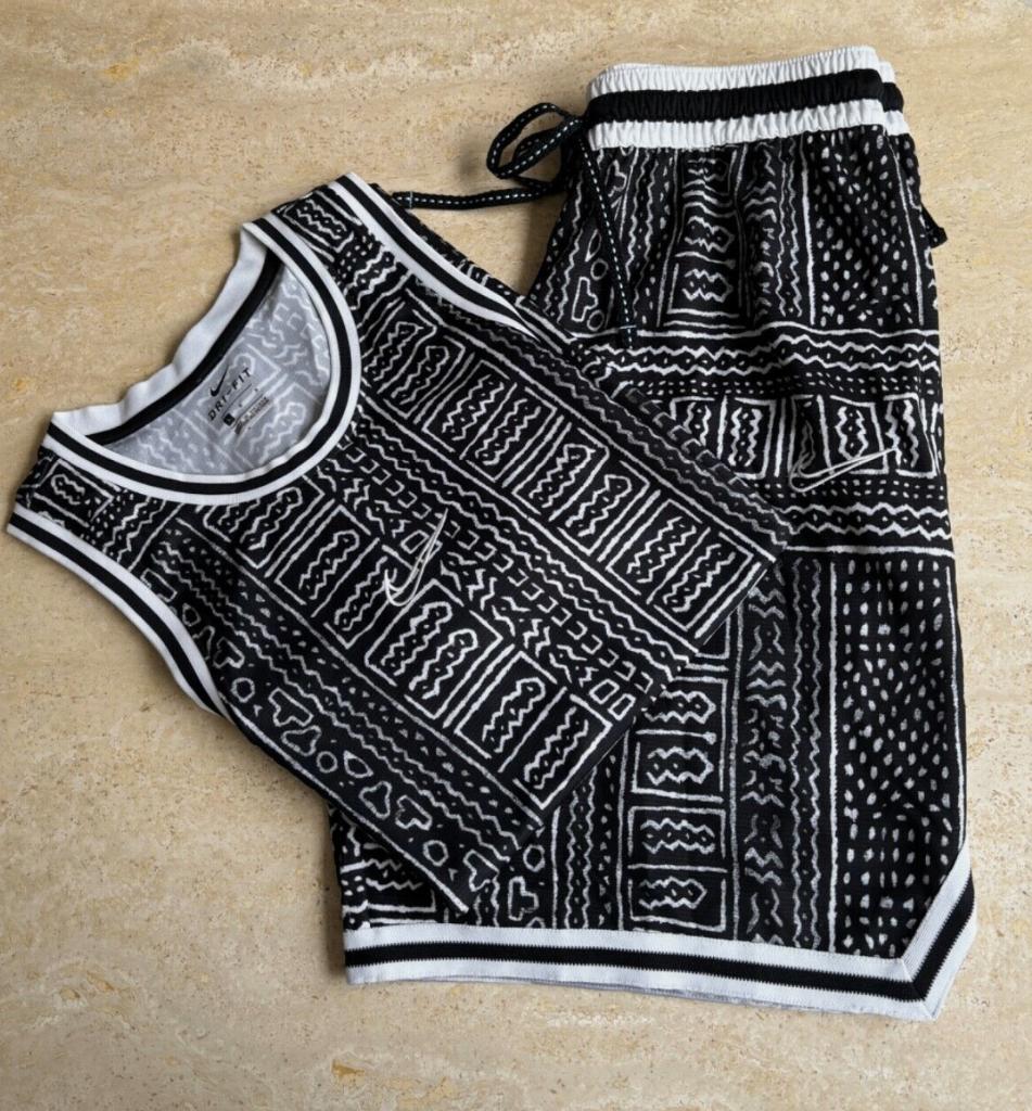 ENSEMBLE DE SPORT "NIKE" NOIR & BLANC - TAILLE : L, Kleding | Heren, Sportkleding, Zo goed als nieuw, Algemeen, Zwart, Ophalen of Verzenden