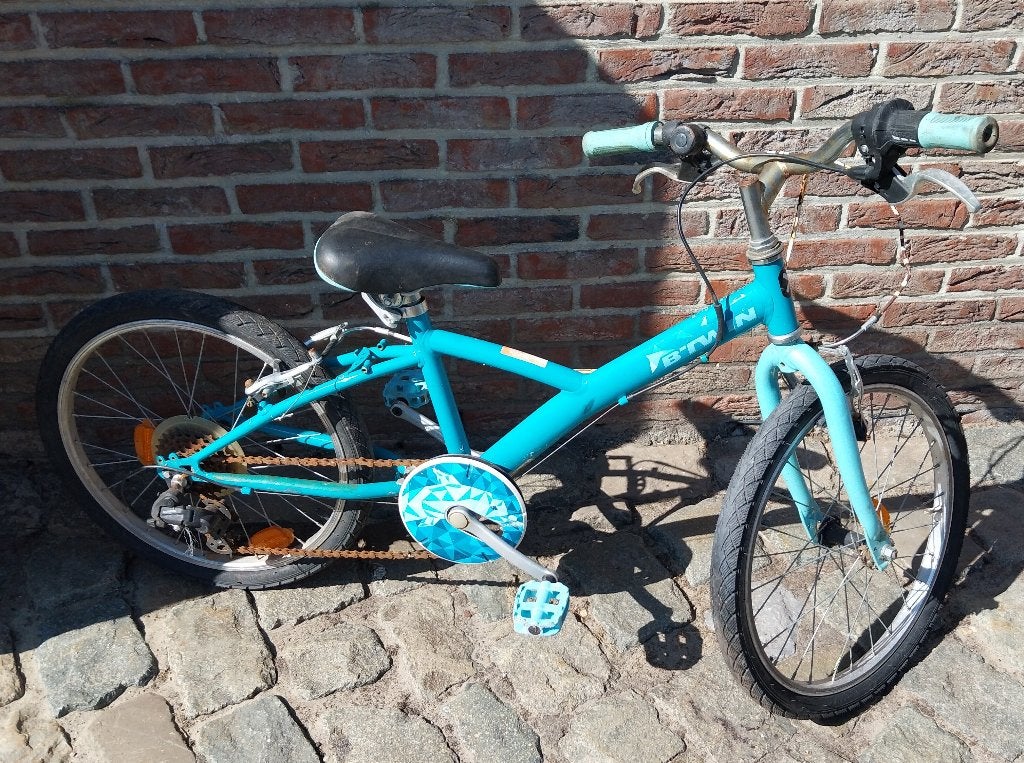 Kinderfiets met werk aan, Ophalen