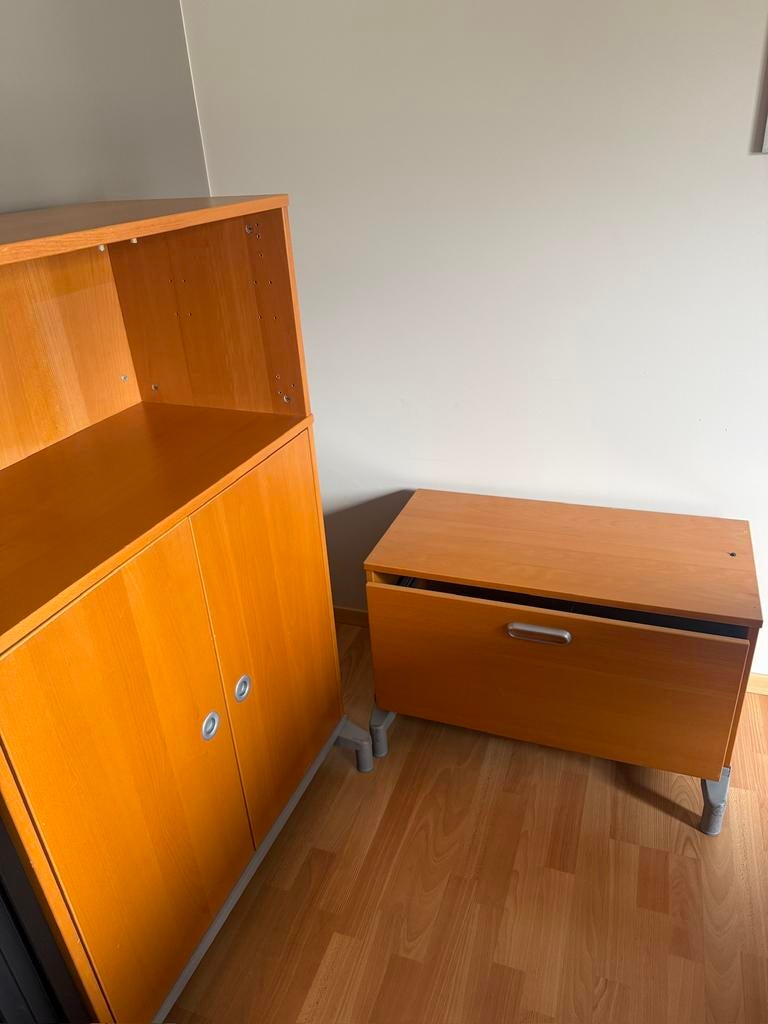 Mobilier de bureau comme neuf, Enlèvement, Comme neuf