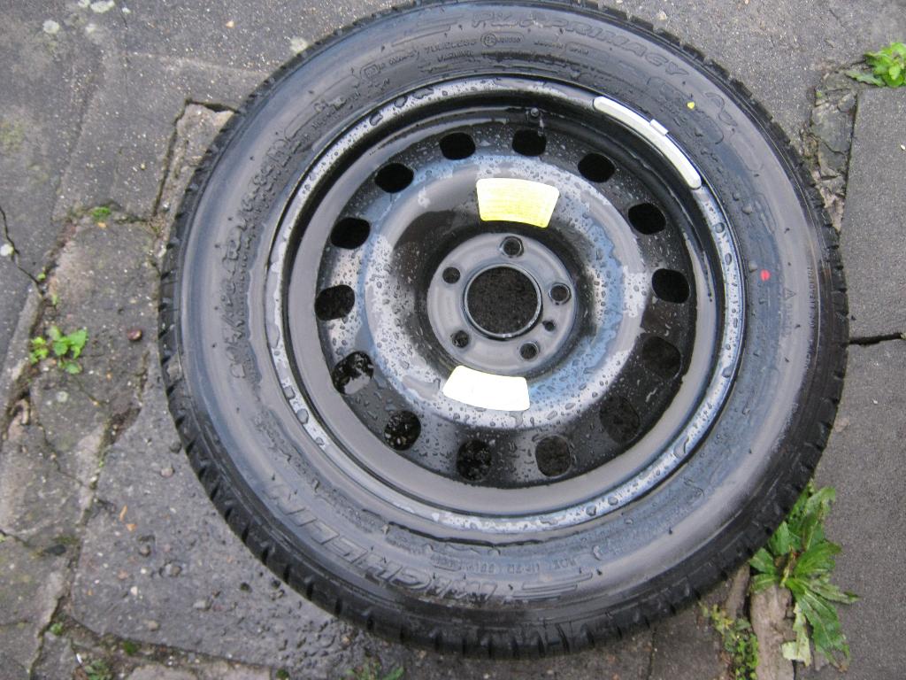 Reservewiel  peugeot /citroen   5x108 16r et 47, Auto diversen, Wieldoppen, Ophalen, Nieuw
