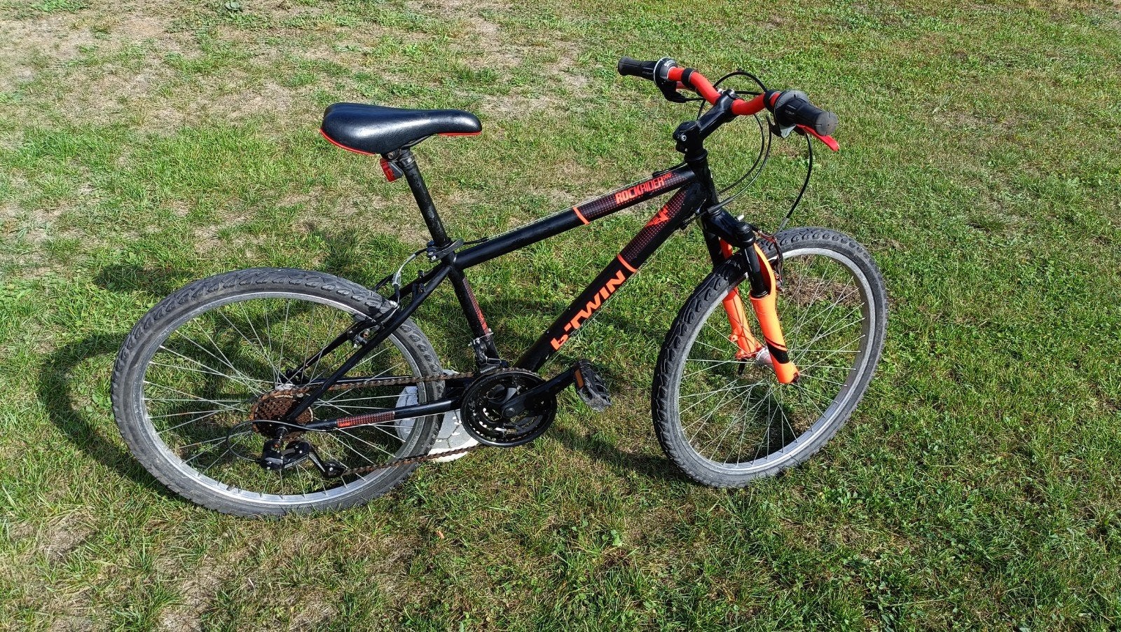 vélo btwin 24' noir rouge, Enlèvement