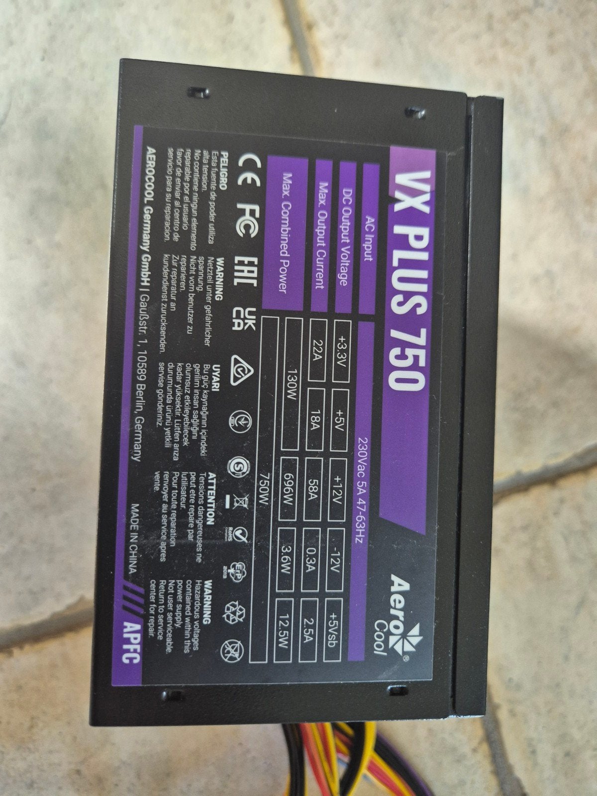 Aerocool vx plus 750w, Enlèvement, Utilisé
