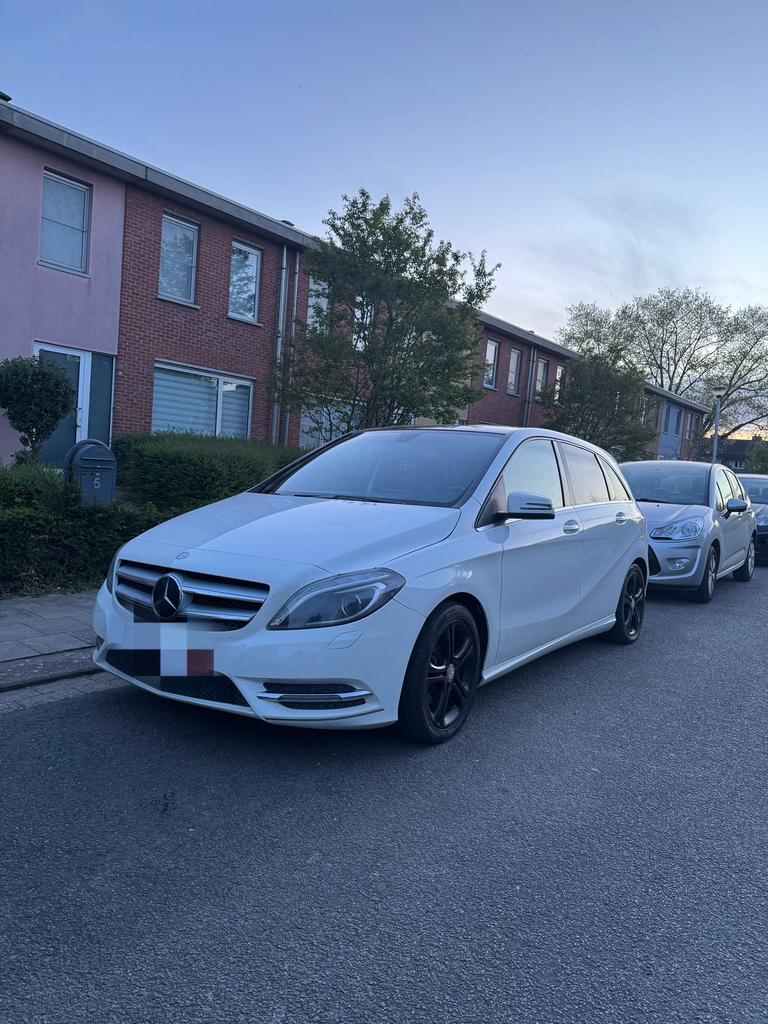 Mercedes-Benz B180 CDI, Auto's, Mercedes-Benz, Particulier, B-Klasse, Bluetooth, Diesel, Euro 5, 5 deurs, Handgeschakeld, Zwart