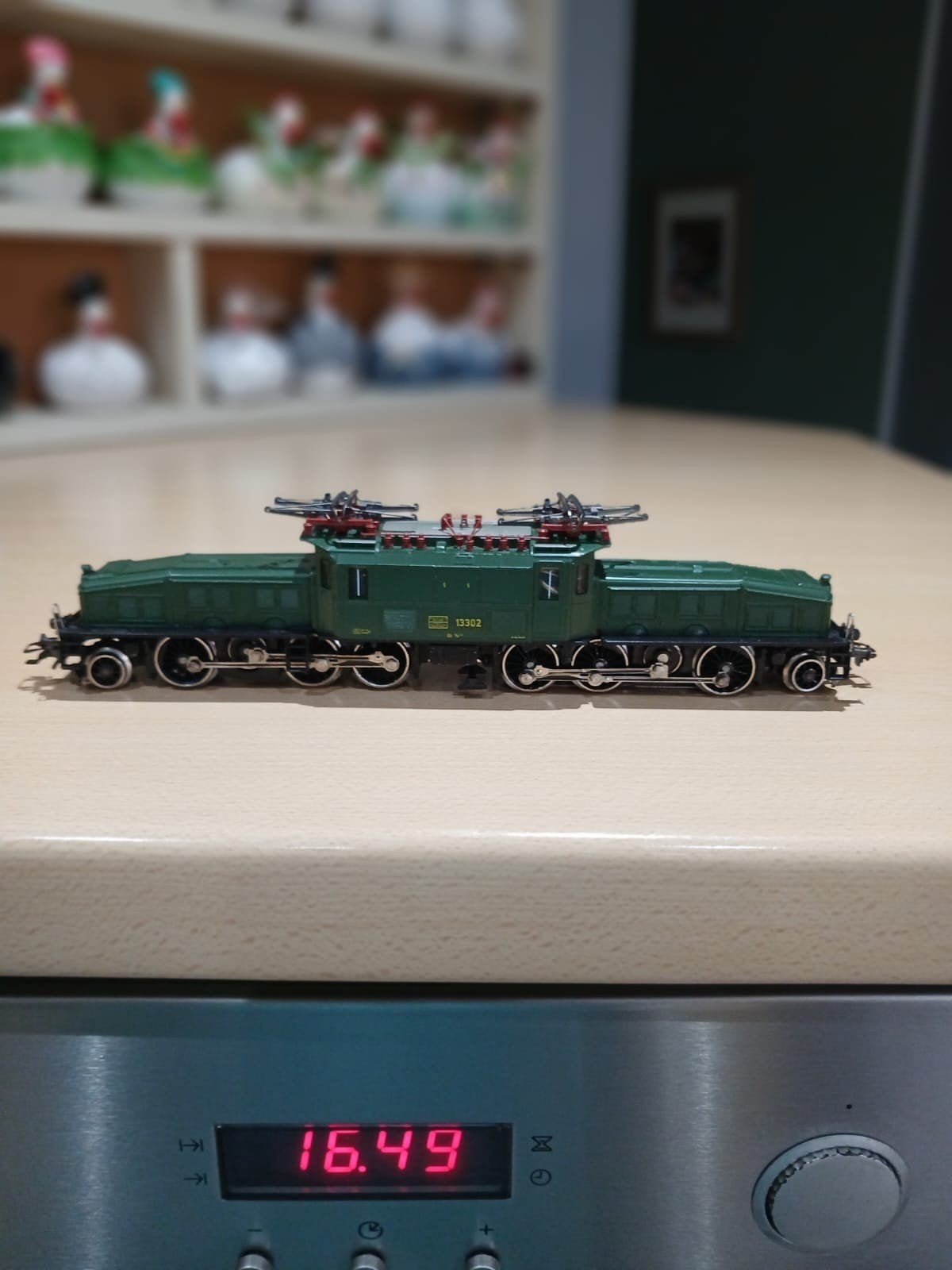 Locomotive Marklin crocodile, Hobby & Loisirs créatifs, Trains miniatures | HO, Enlèvement ou Envoi, Comme neuf, Locomotive, Roco