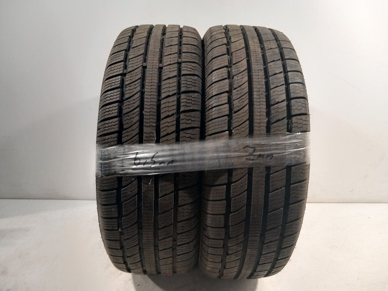 Bandenset 2 stuks 4-Seizoenen 195 55 R16, Onderdelen@venauto.nl, Van der Ven Autorecycling B.V., Pneus hiver, Ettenseweg 76, 4706 PB Roosendaal, The Netherlands