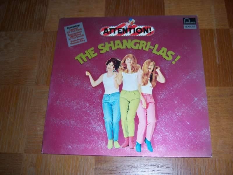 Elpee vinyl Attention! The Shangri-Las!, Ophalen of Verzenden, Zo goed als nieuw, 12 inch