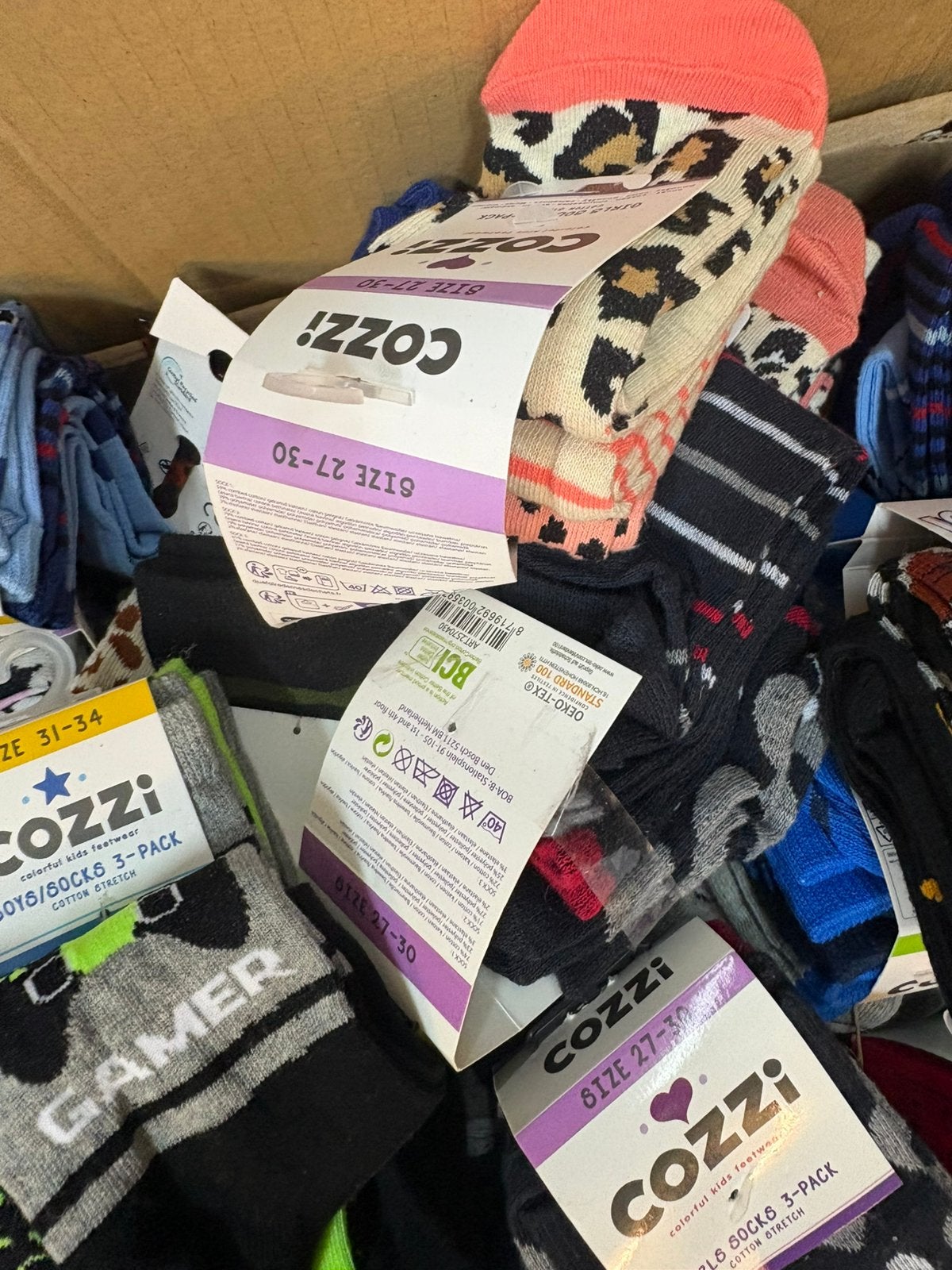 Grand lot de 571 lots de chaussettes, Divers, Enlèvement, Neuf