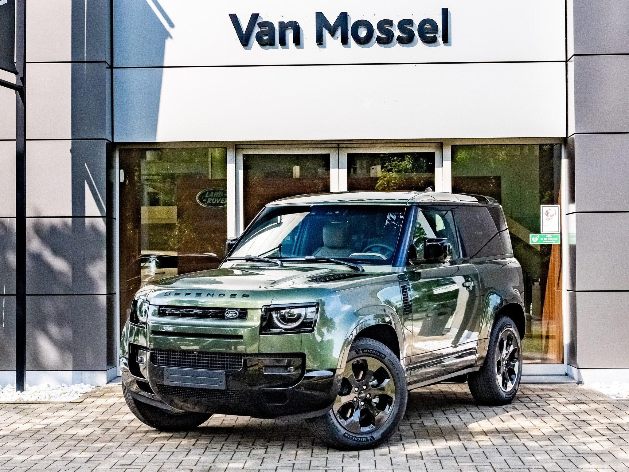 Land Rover Defender 90 D200 X-Dynamic SE MY26 (automatique), Achat, 200 ch, Defender, Diesel