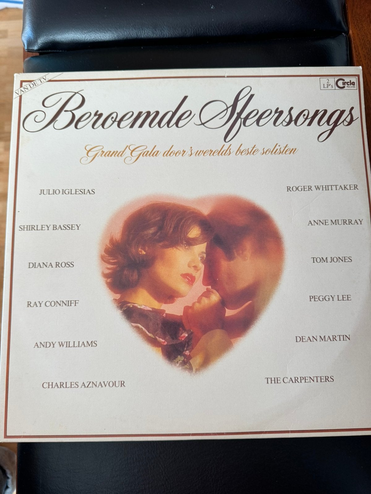 Verzamel lp Vinyl - beroemde sfeersongs, Cd's en Dvd's, Ophalen, Zo goed als nieuw