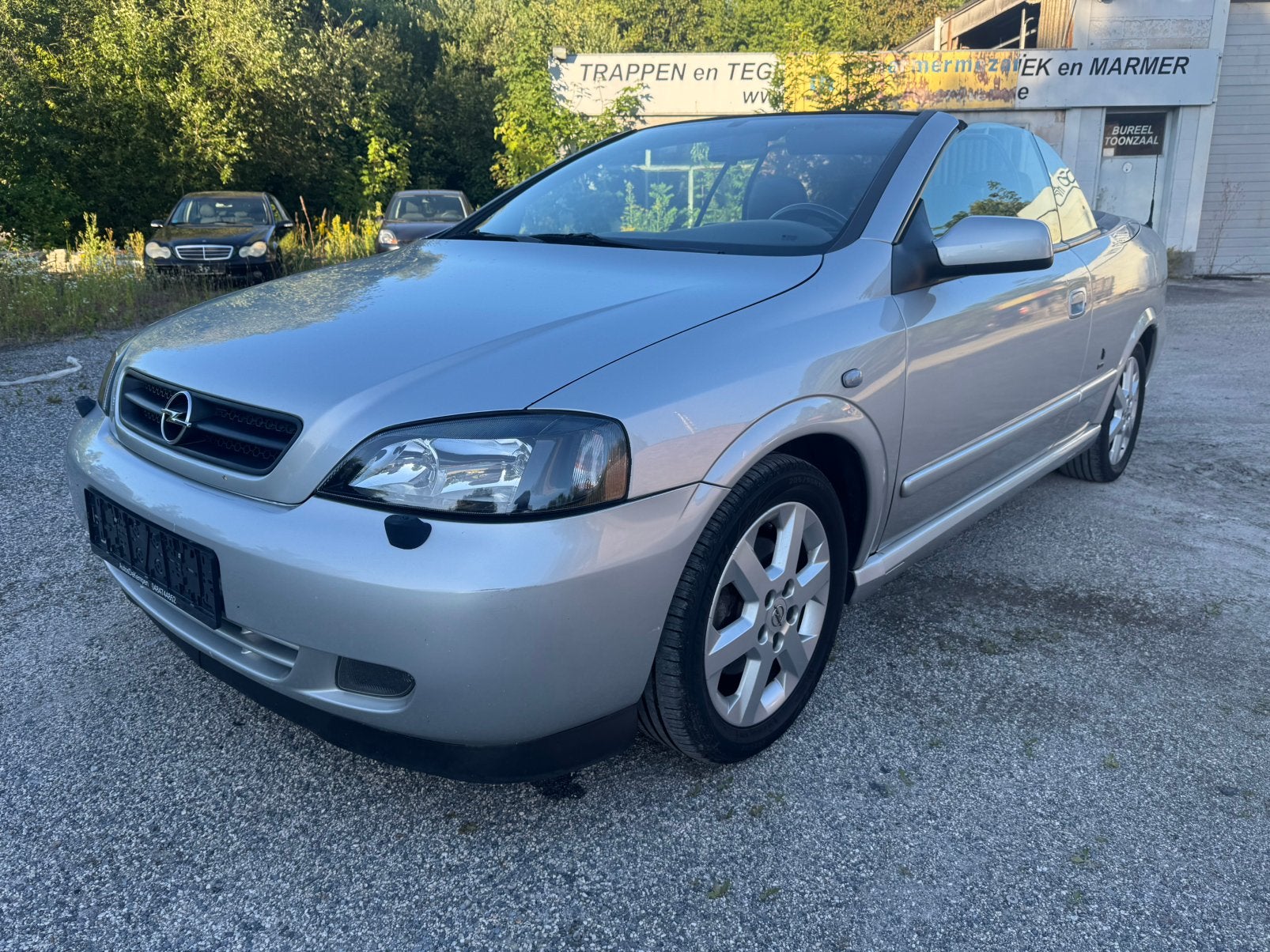 Opel Astra Bertone 1.8 essence 16v, Cuir, Argent ou Gris, USB, Cabriolet