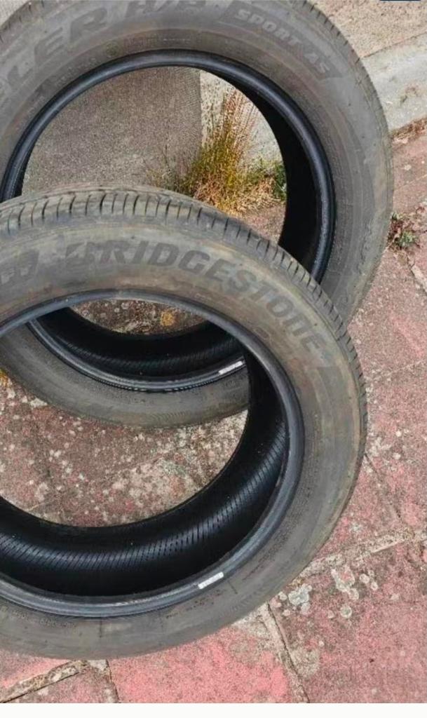 2 Pneu Bridgestone runflat 245 50 19, Autos : Pièces & Accessoires, Pneus & Jantes, Enlèvement