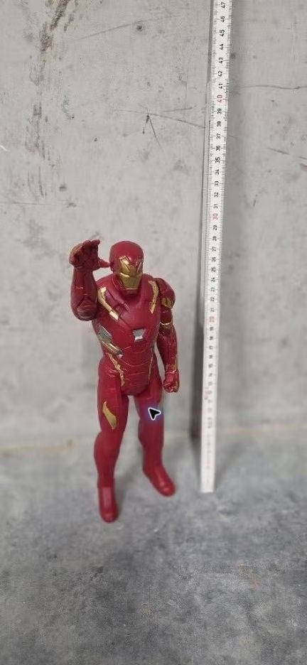 Iron Man actiefiguur circa 30 cm, Enlèvement, Utilisé