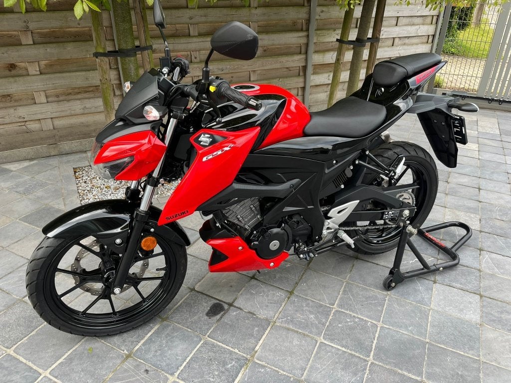 Suzuki GSX S -125 **amper 590KM** slechts 3500euro **, Motos, Motos | Suzuki, ABS, Entreprise, Jusqu'à 11 kW, Permis Moto A1 minimum