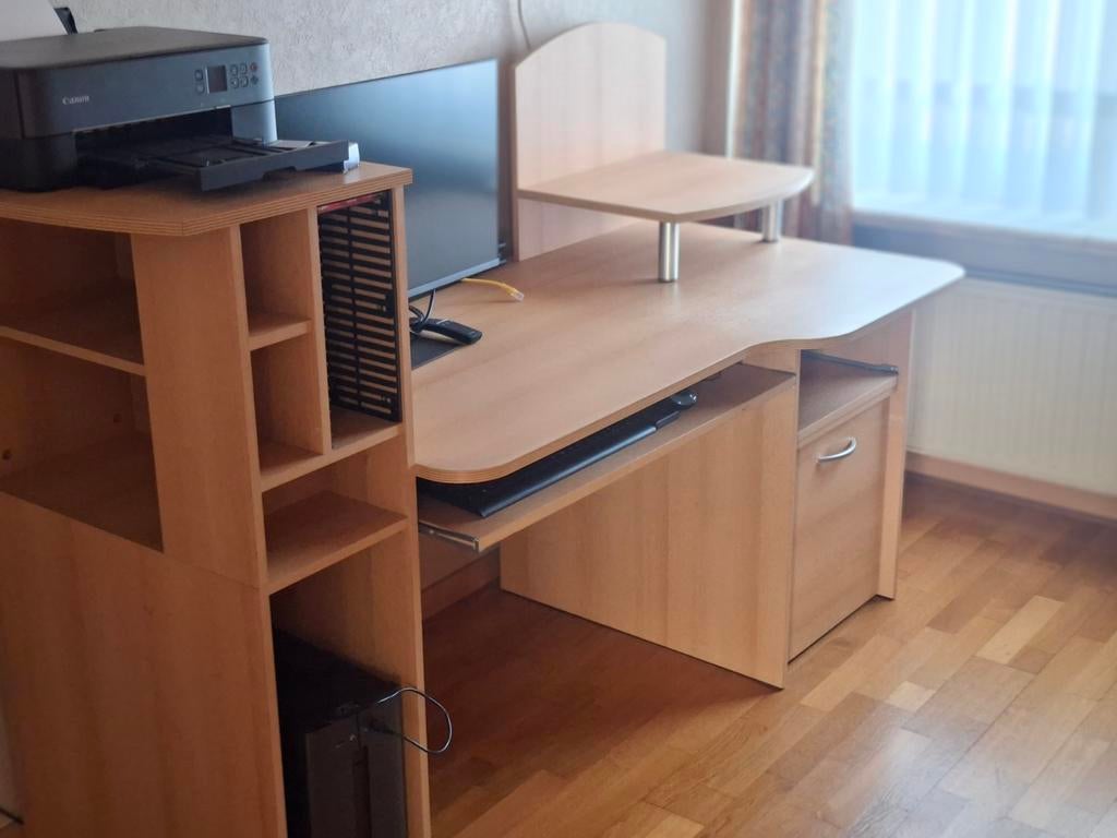 Bureau plus bureau stoel, Huis en Inrichting, Ophalen