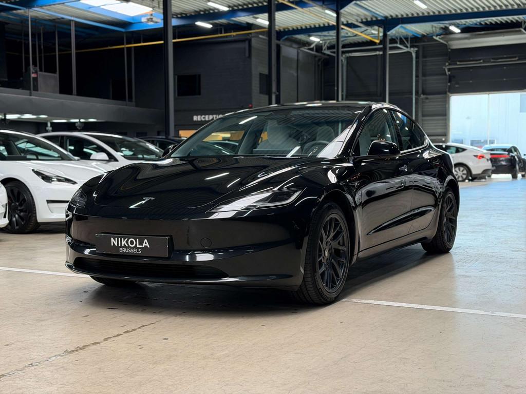 Tesla Model 3 HIGHLAND PREMIUM - RWD - HIGHWAY AUTOPILOT, Autos, 513 km, Achat, 261 ch, 4 portes