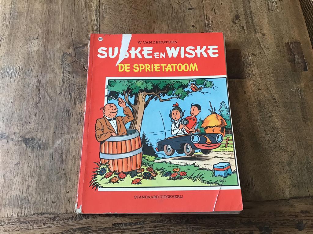 Suske en Wiske De sprietatoom, Boeken, Ophalen of Verzenden, Gelezen