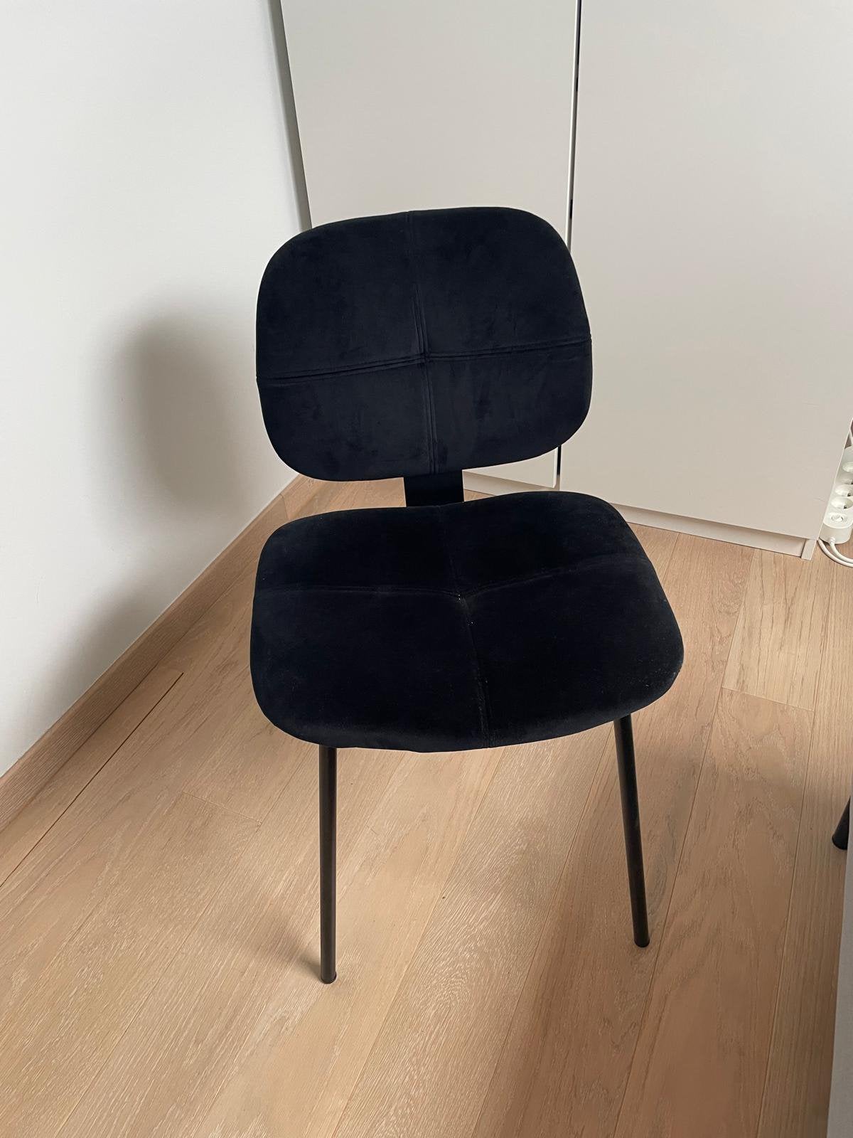 Chaise velours noir, Maison & Meubles, Enlèvement, Comme neuf, Noir