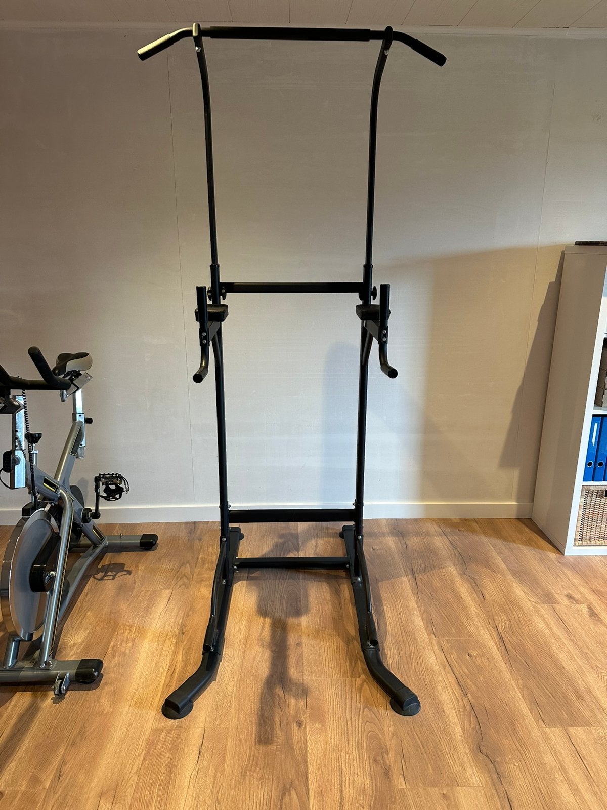 Power Tower / Optrekstation / Dipstation, Sport en Fitness, Ophalen, Zo goed als nieuw