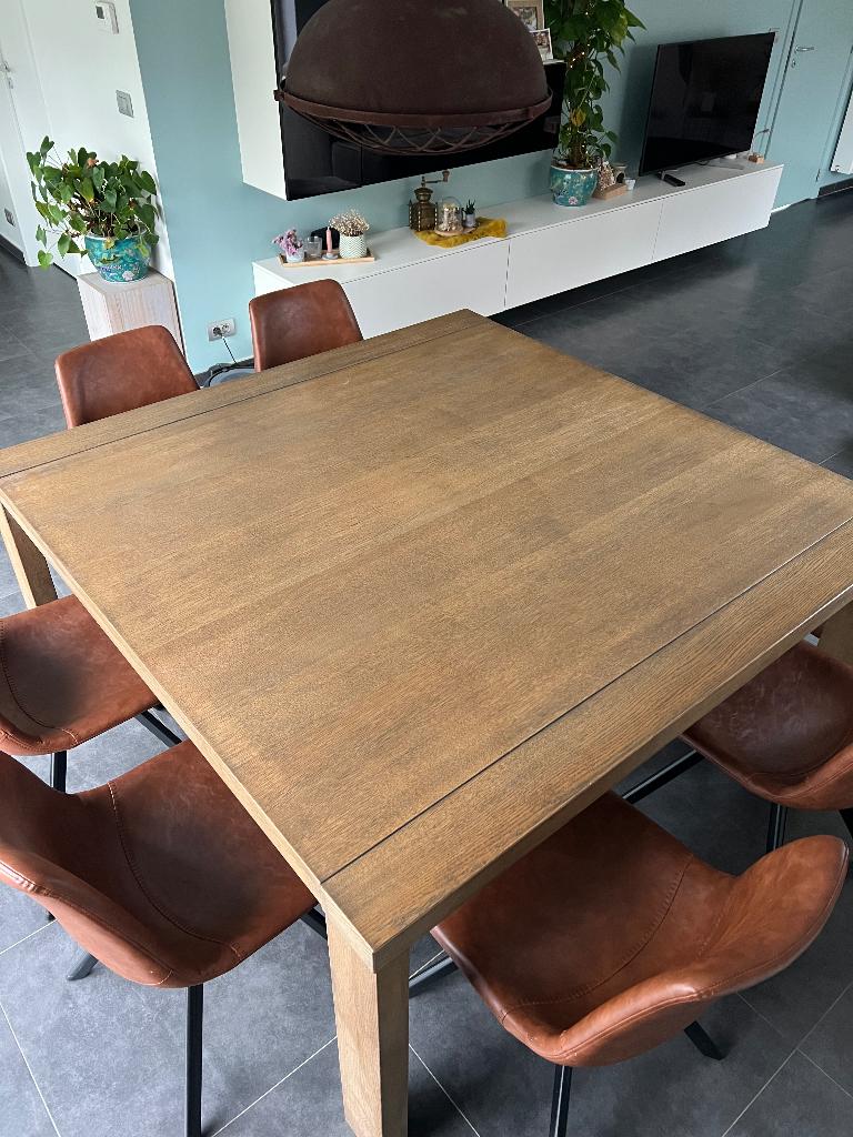 Houten tafel (8 personen) + 6 stoelen en bank, Ophalen, Gebruikt, 150 tot 200 cm, Vierkant