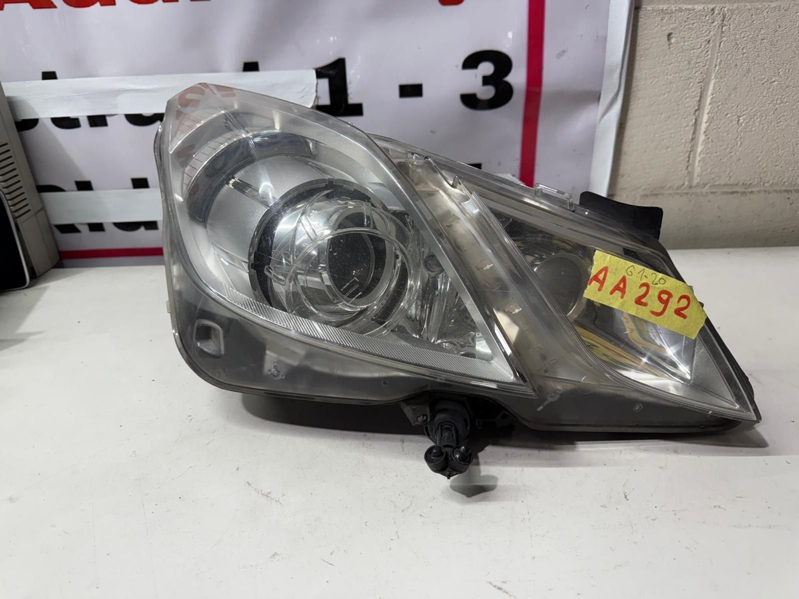 Mercedes-Benz E C207 W207 koplamp, -, Utilisé, -, -