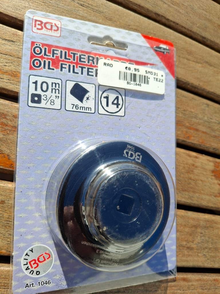Filter- en bougiesleutel uit de BMW R-serie, Ophalen
