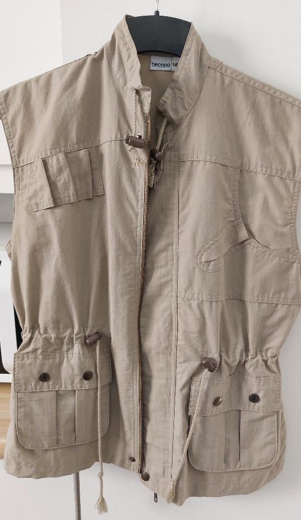 Mouwloos vest Becopa 10 jaar / 140 cm, Ophalen, Nieuw, Becopa, Jongen