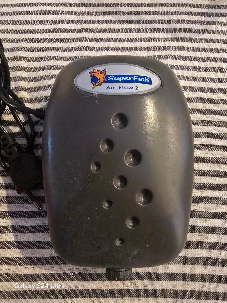 Aquarium Luchtpomp Superfish Airflow 2, Dieren en Toebehoren, Vissen | Aquaria en Toebehoren, Gebruikt, Overige typen, Pomp, Superfish