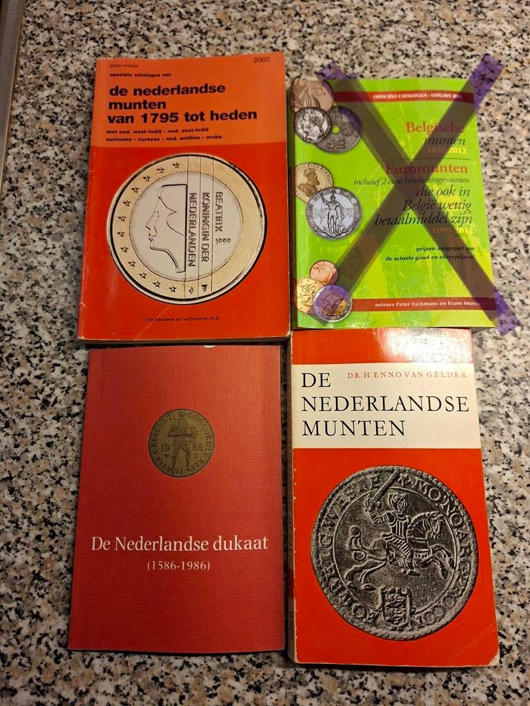 Catalogus, Postzegels en Munten, Munten | Europa | Niet-Euromunten, Ophalen