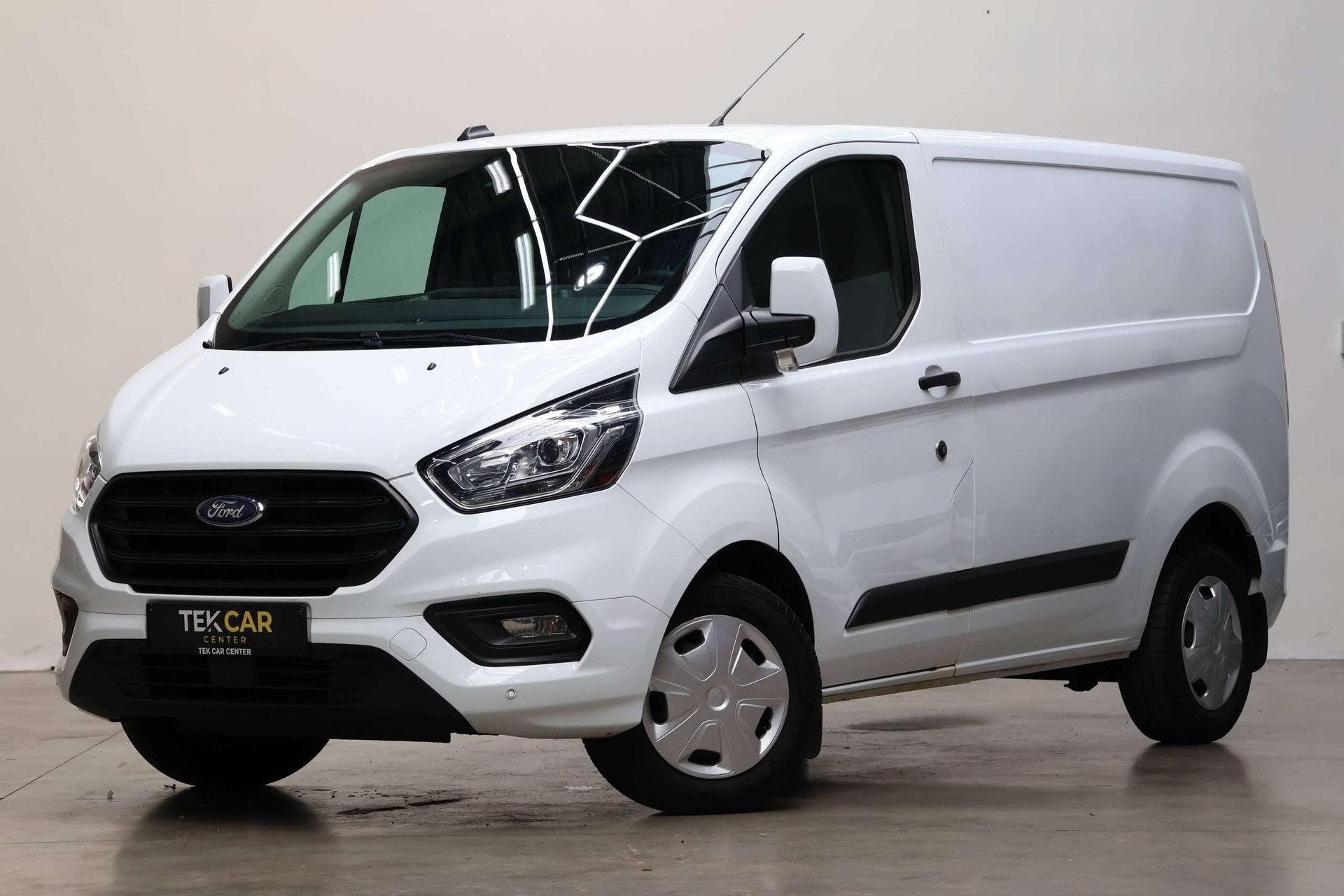 Ford Transit Custom 2.0 Ecoblue Automaat, Auto's, Automaat, Gebruikt, 4 cilinders, Wit