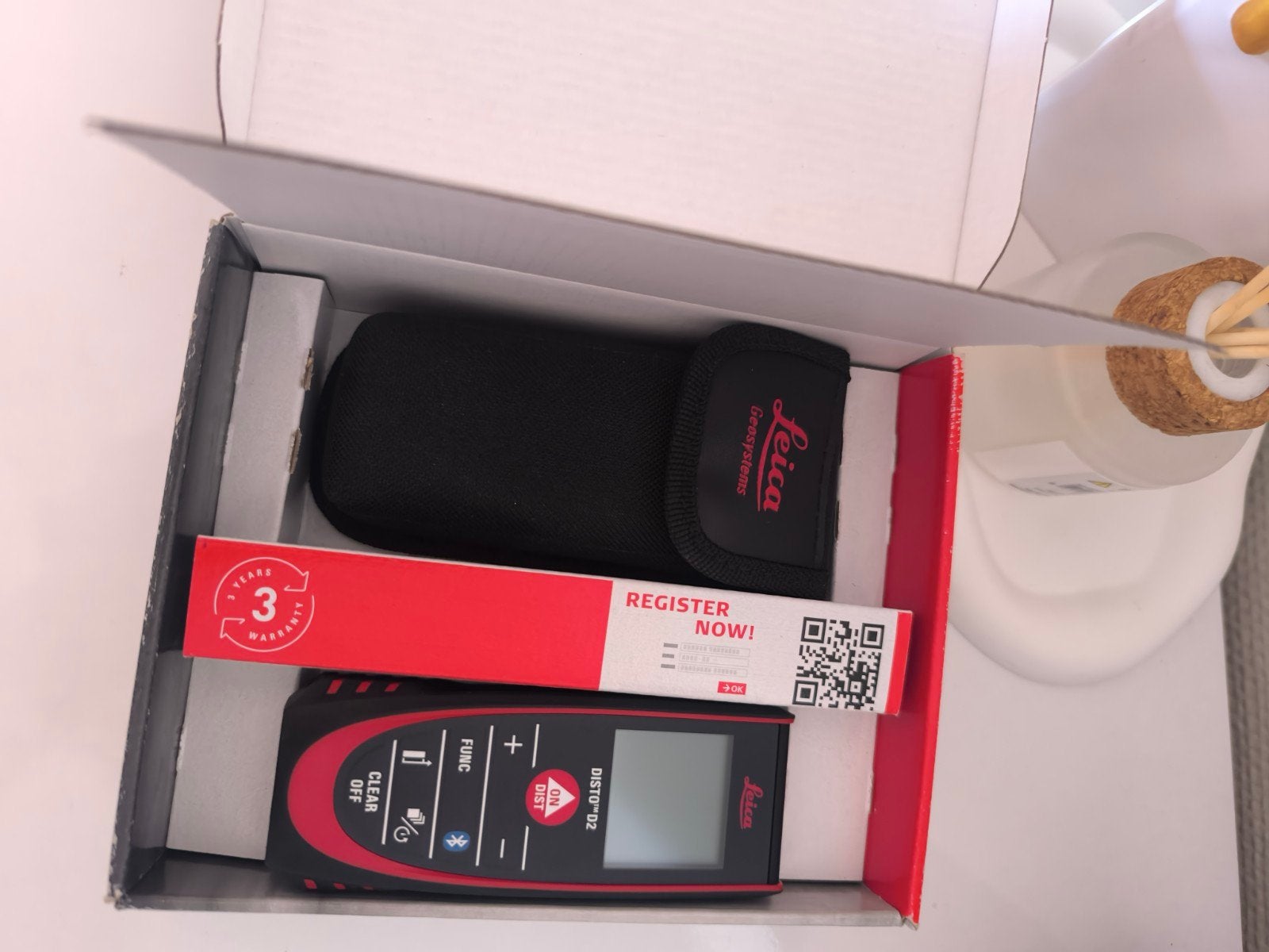 télémètre laser Leica Disto D2 Bluetooth état neuf, Enlèvement ou Envoi