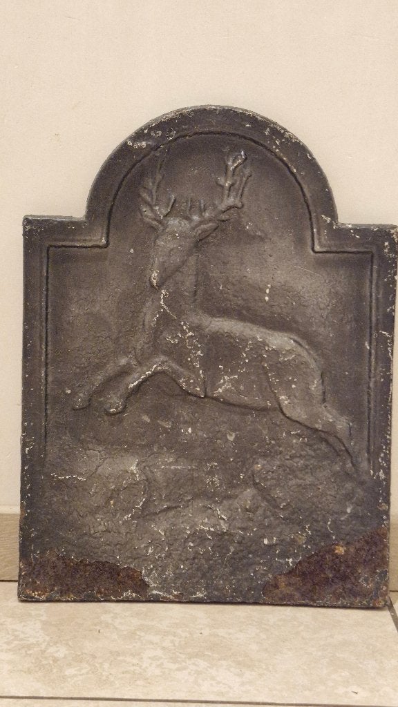 Taque de cheminée en fonte au décor de cerf, Enlèvement ou Envoi, Utilisé, Cheminée sur pied, Autres types