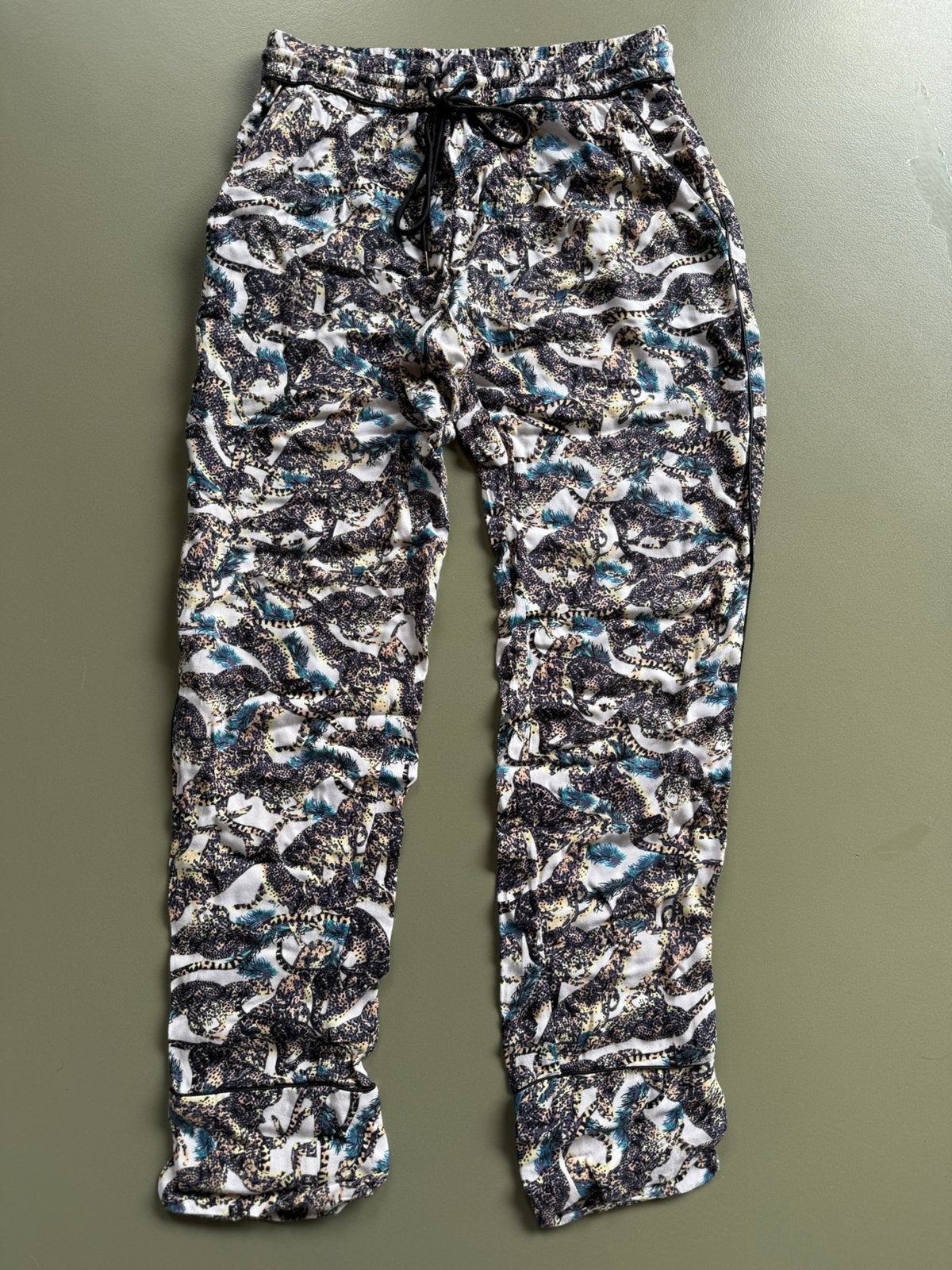 Zadig & Voltaire Parone Camou broek mt 36, Kleding | Dames, Broeken en Pantalons, Verzenden, Maat 36 (S), Zwart