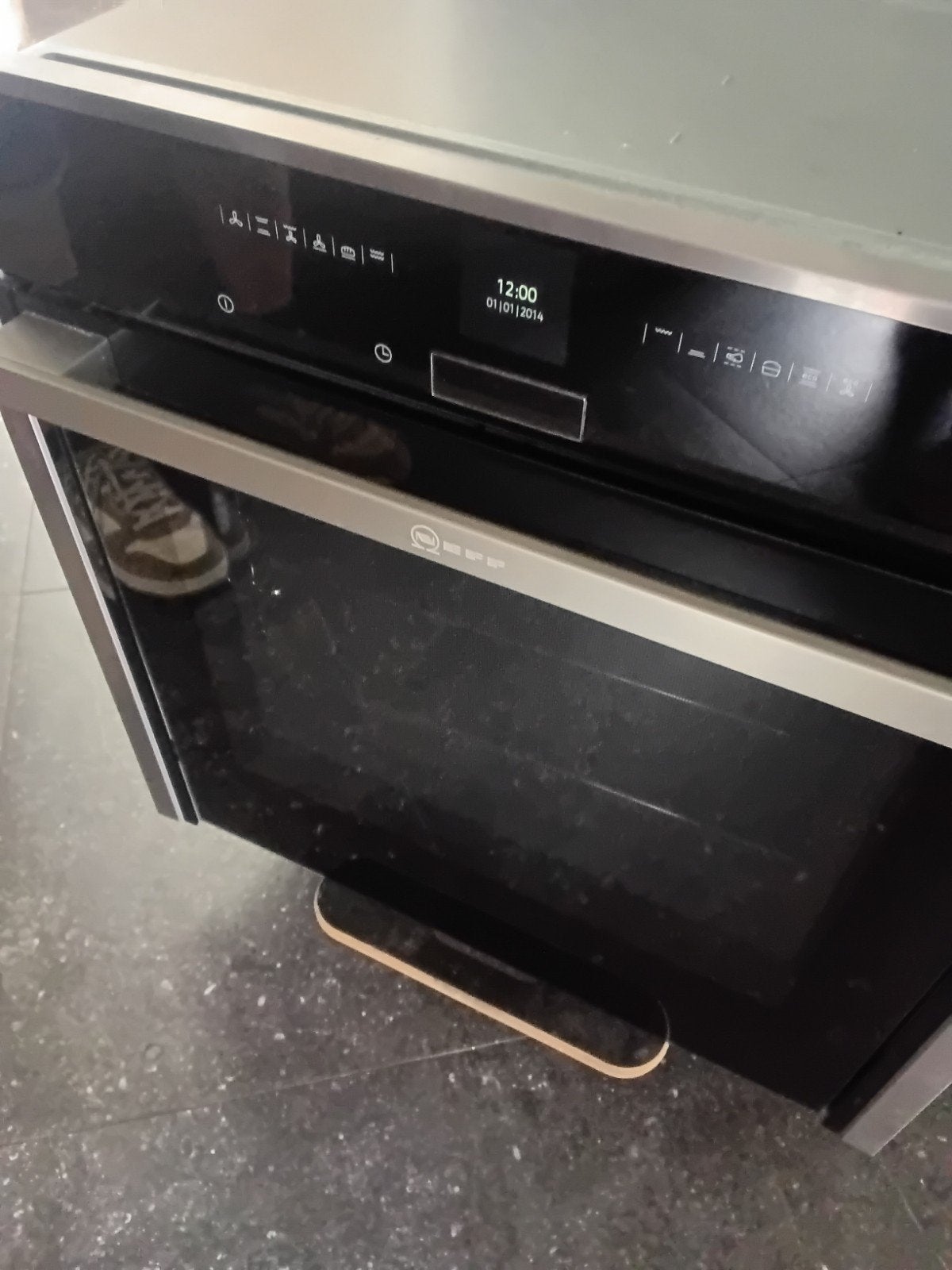 Four à air chaud de luxe et de qualité durable NEFF REGIO AA, Neff, Encastré, Comme neuf, Enlèvement