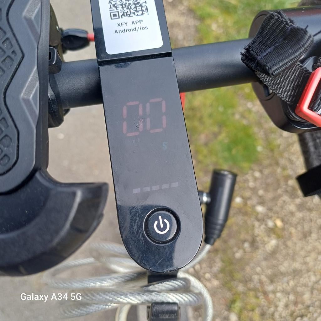 Urgent, Fietsen en Brommers, Steps, Ophalen of Verzenden