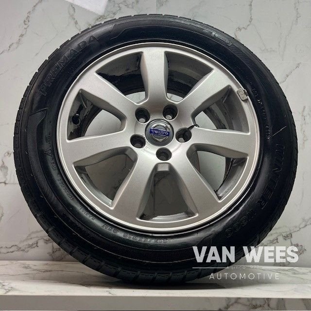 Volvo V40 V50 V60 215/55/16 INCH WINTERSET, Gebruikt, -, -, Banden en Velgen