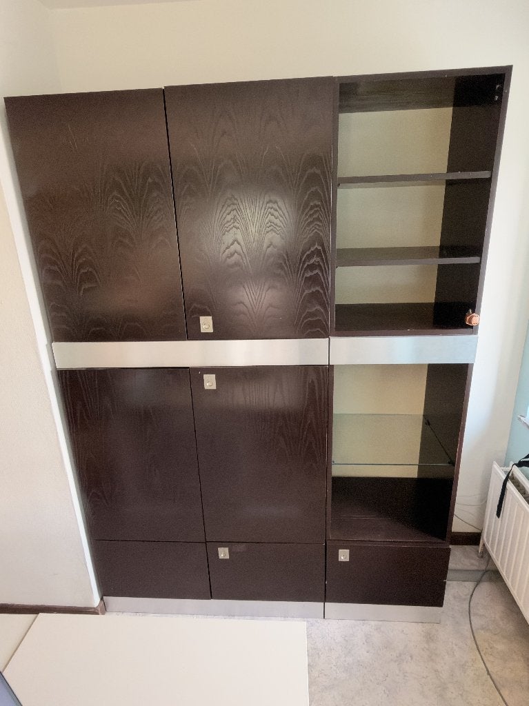 2 meubles de rangement assortis - vitrine/bar + bibliothèque, 25 à 50 cm, Avec porte(s), Autres essences de bois, 100 à 150 cm